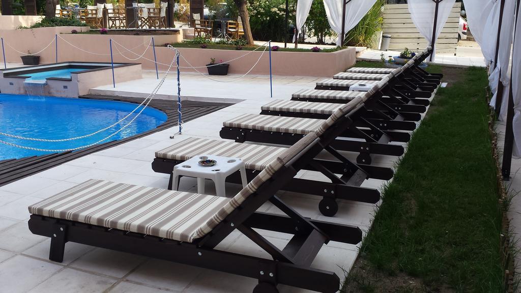 Golden Beach Hotel Metamorfosi  Buitenkant foto