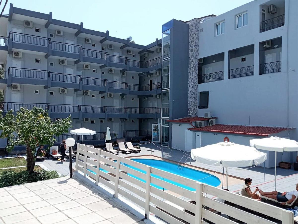 Golden Beach Hotel Metamorfosi  Buitenkant foto