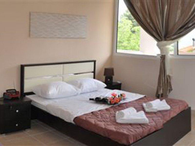 Golden Beach Hotel Metamorfosi  Buitenkant foto