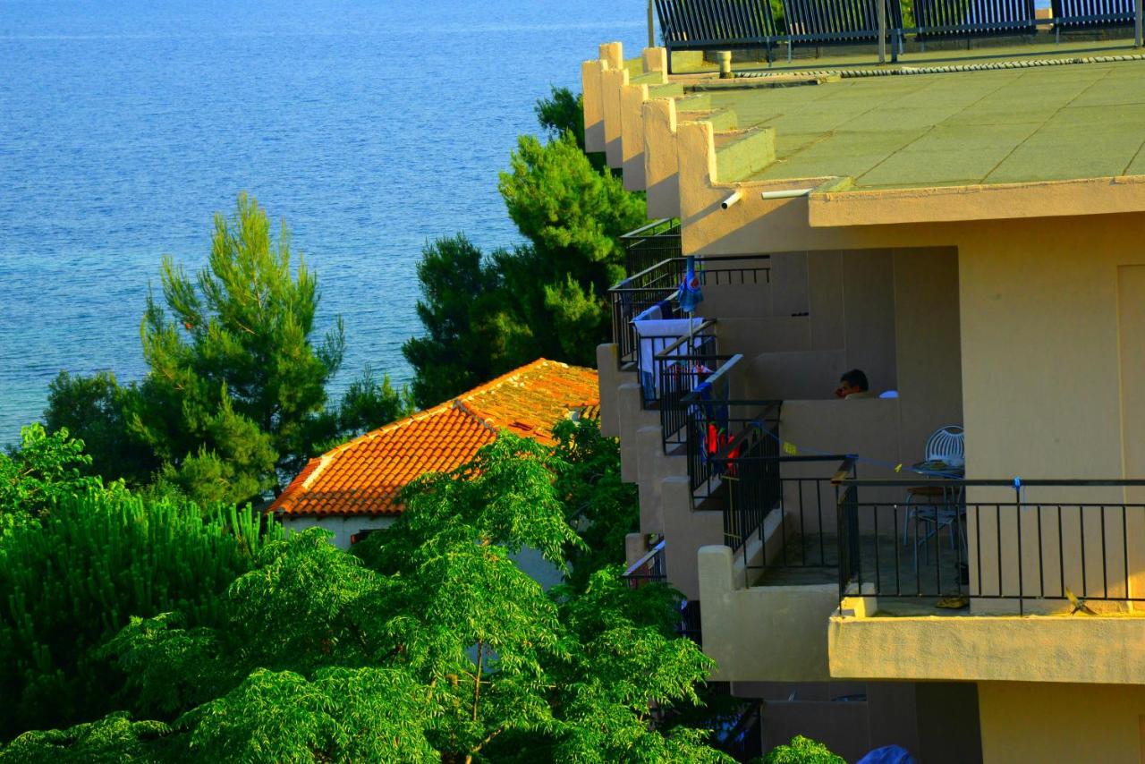 Golden Beach Hotel Metamorfosi  Buitenkant foto